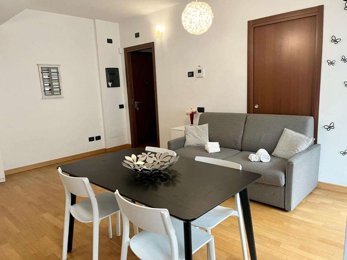 Sulla Metro 3 Gialla Maciachini Apartamento *