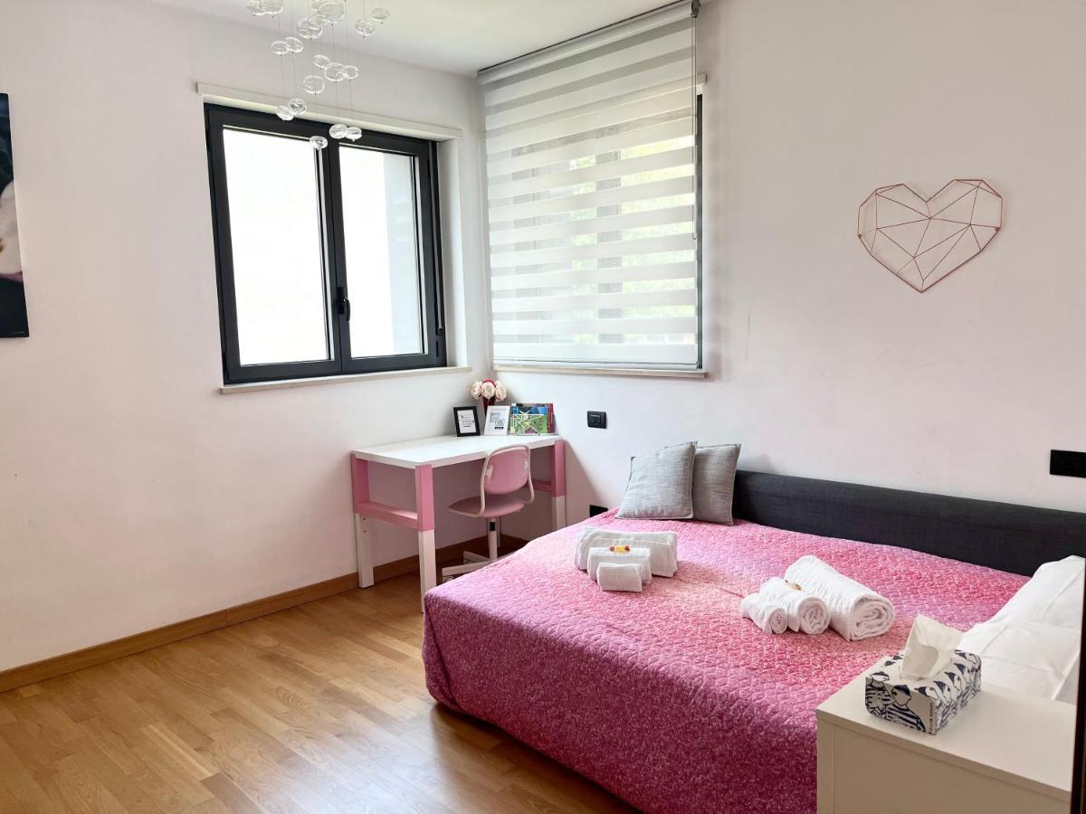 Sulla Metro 3 Gialla Maciachini Apartamento Milán